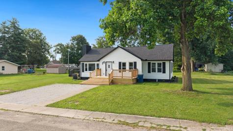 1009 W Monroe Street Plymouth IN 46563