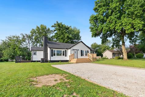 1009 W Monroe Street Plymouth IN 46563