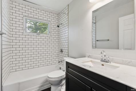 6007 Westhampton Drive Fort Wayne IN 46825