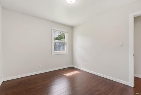 6007 Westhampton Drive Fort Wayne IN 46825
