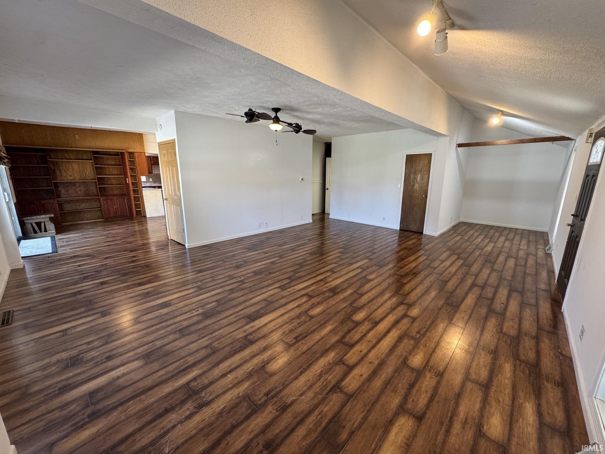 512 E 8th Street Rochester IN 46975