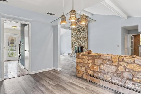 10524 Brandywine Drive Fort Wayne IN 46845