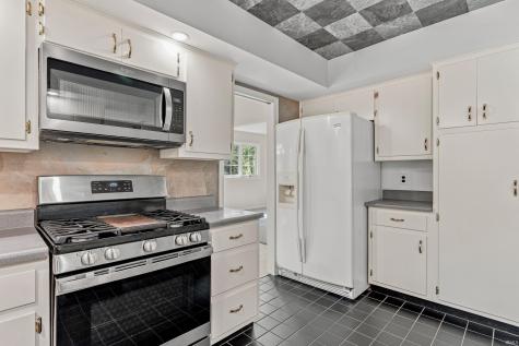 10524 Brandywine Drive Fort Wayne IN 46845