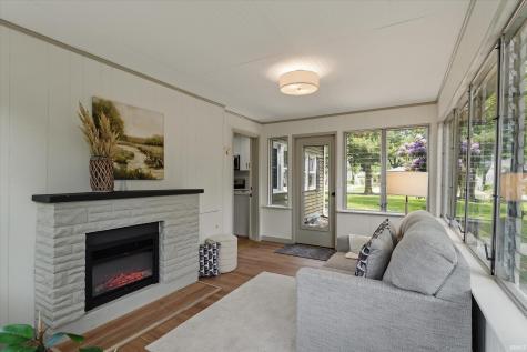 19556 N Paxson Drive South Bend IN 46637