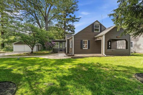19556 N Paxson Drive South Bend IN 46637
