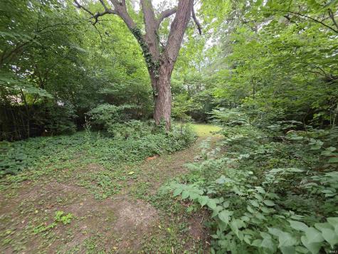 835 Zahn Street Huntington IN 46750