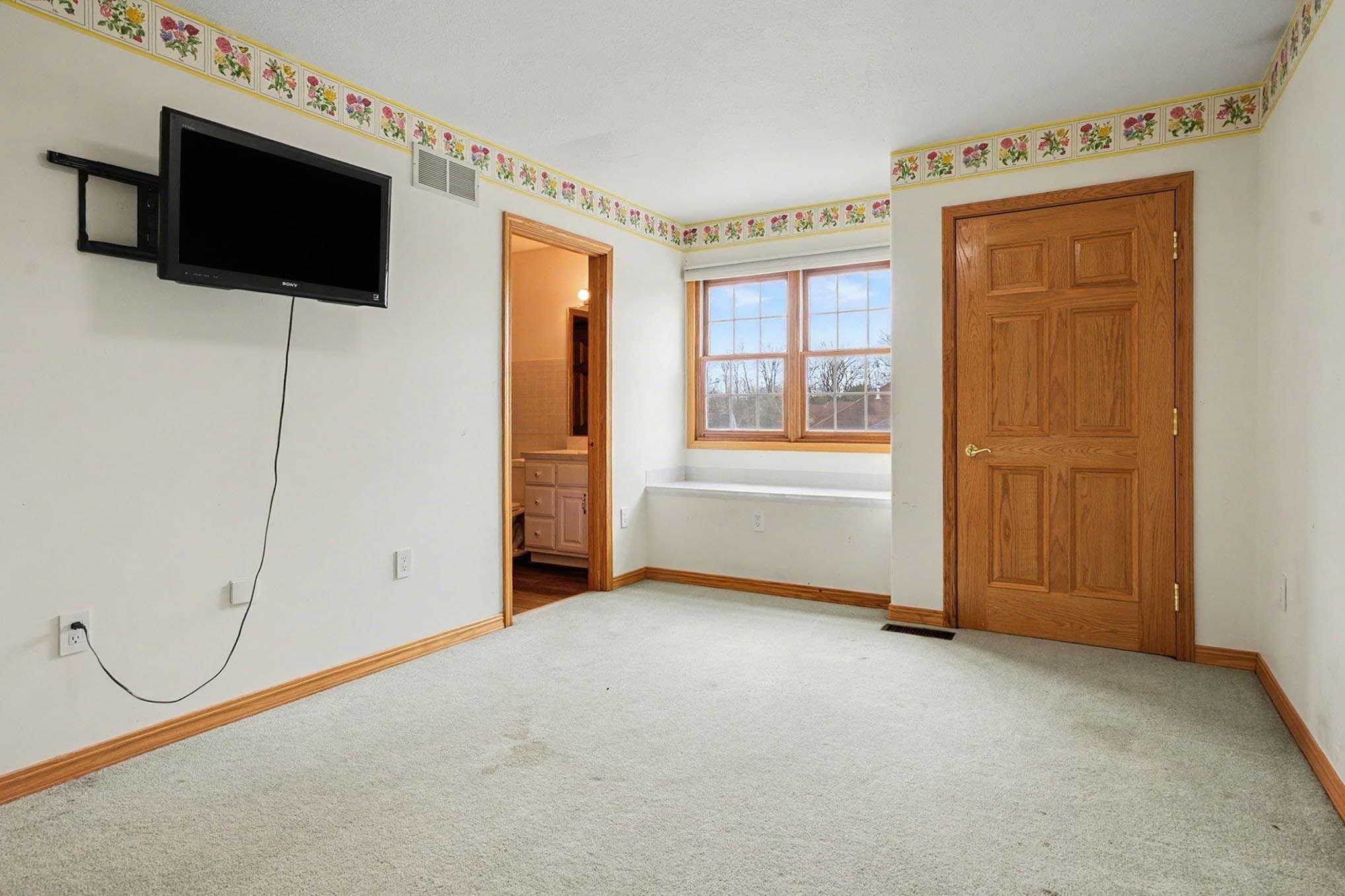 57120 Bluff Crest Drive Elkhart IN 46516
