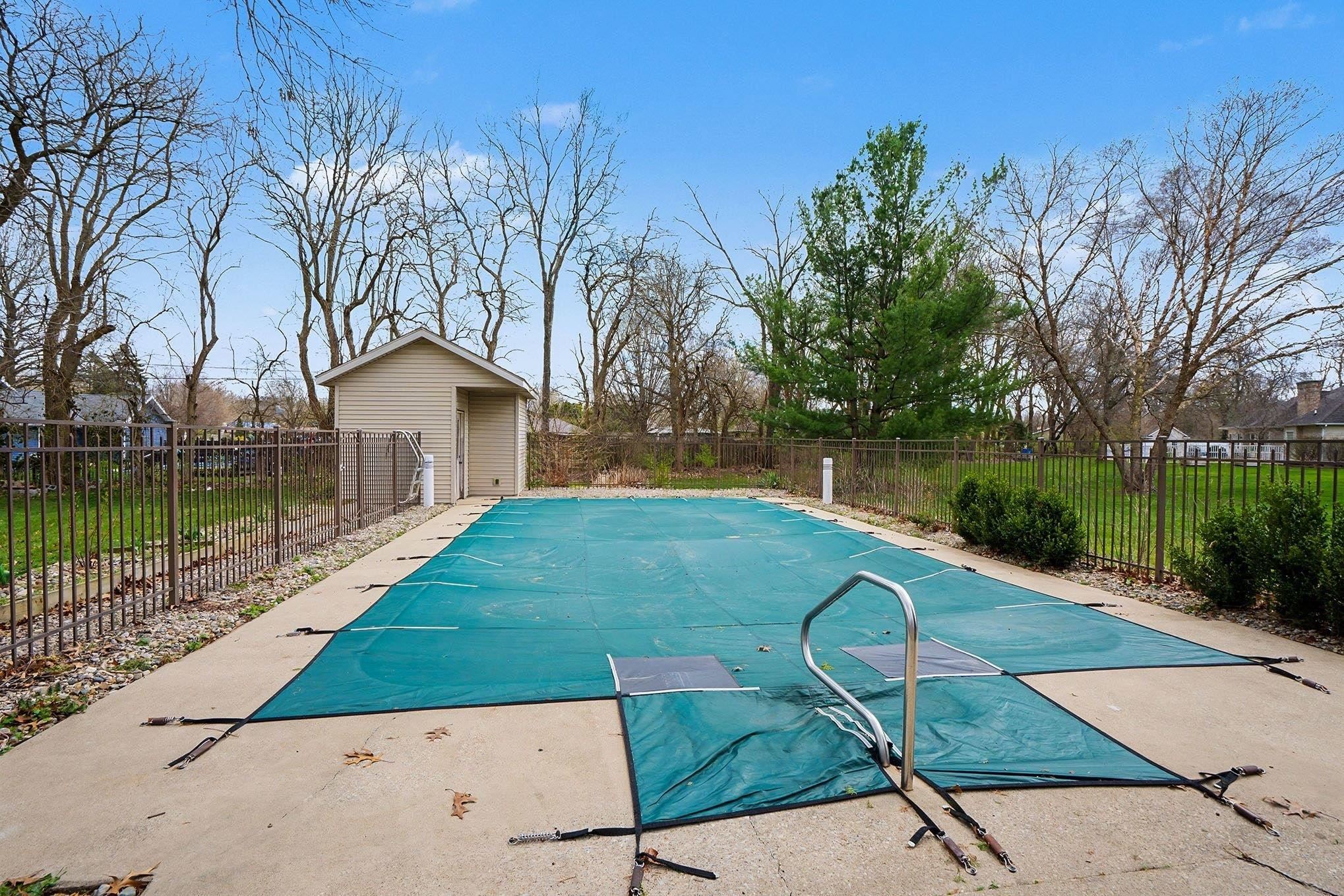 57120 Bluff Crest Drive Elkhart IN 46516