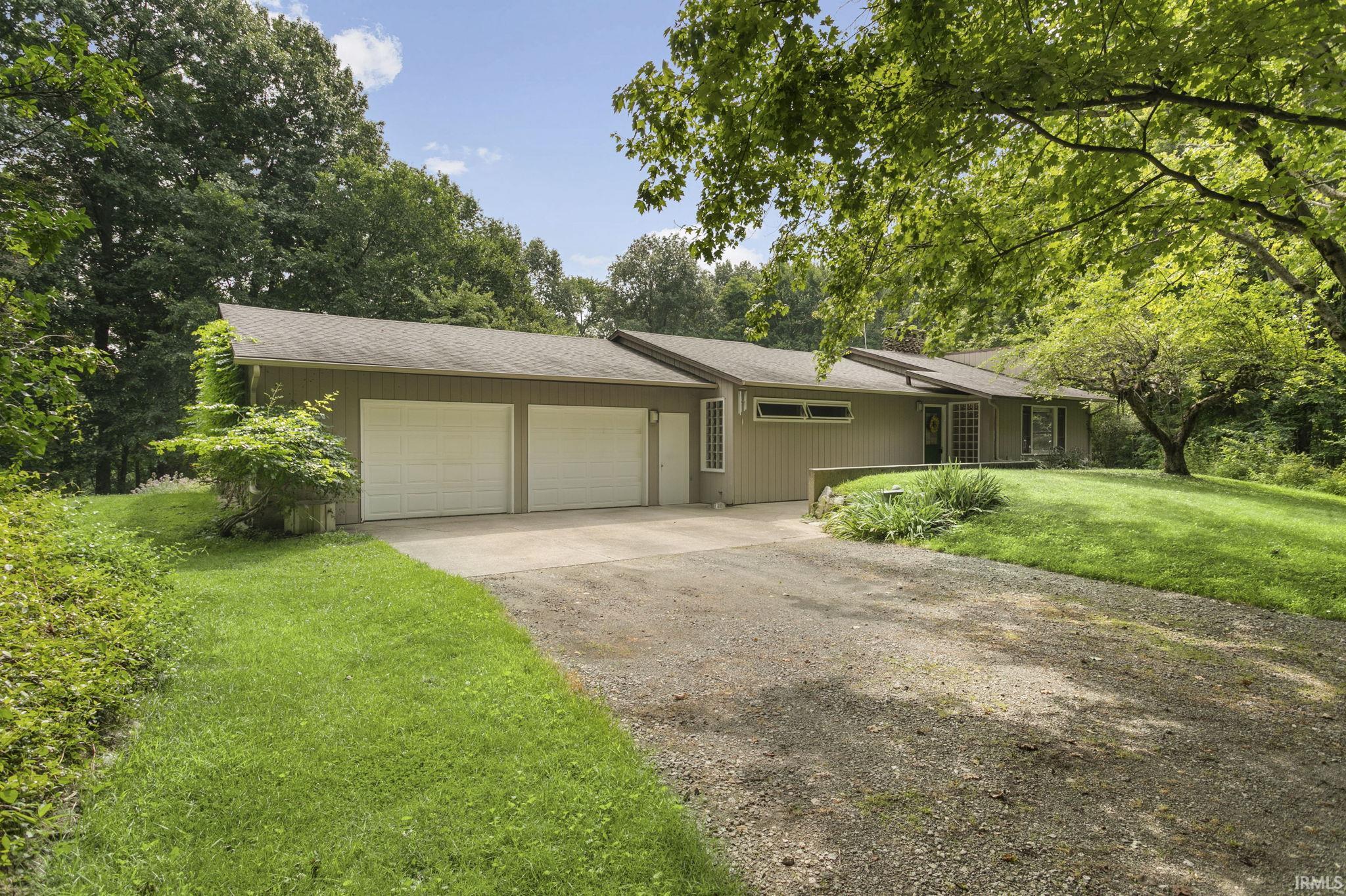 26670 Brush Trail South Bend IN 46628