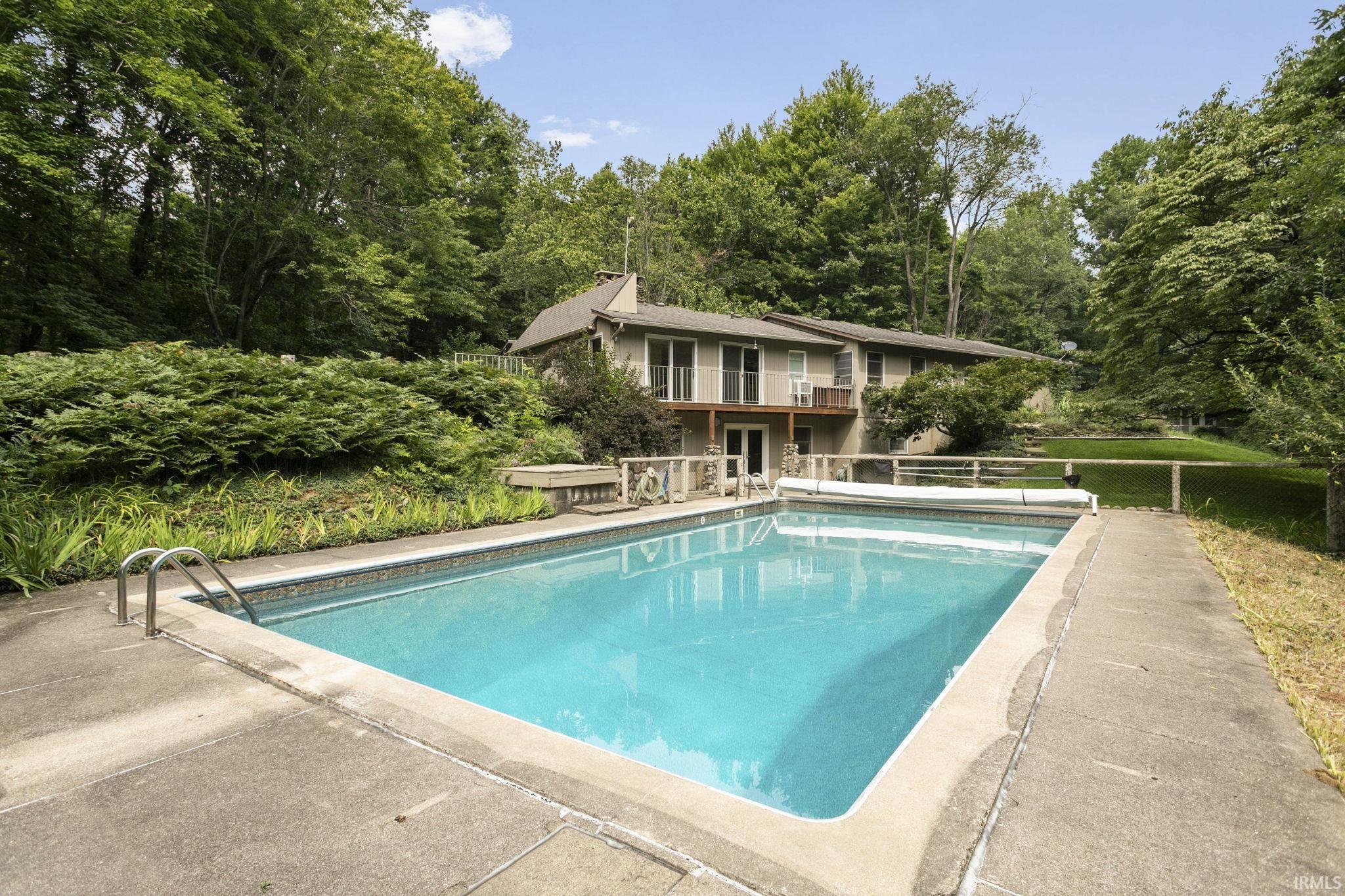 26670 Brush Trail South Bend IN 46628