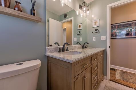 5209 Cunningham Drive Evansville IN 47711
