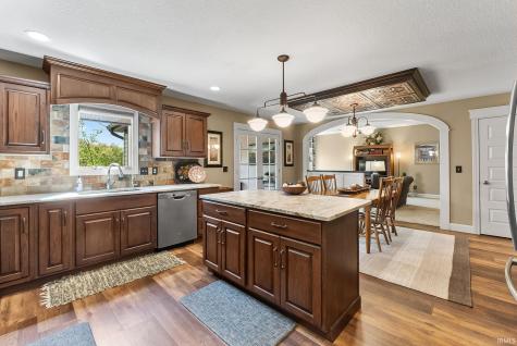 18736 Roselle Cove Auburn IN 46706