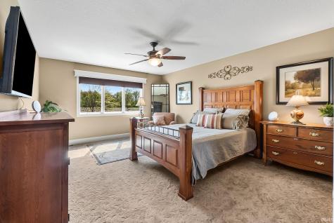 18736 Roselle Cove Auburn IN 46706