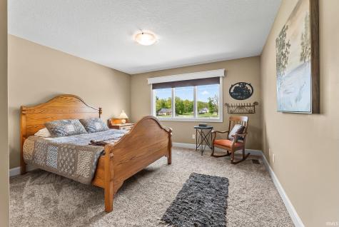18736 Roselle Cove Auburn IN 46706