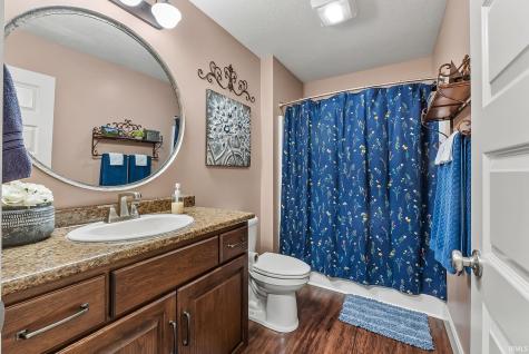 18736 Roselle Cove Auburn IN 46706