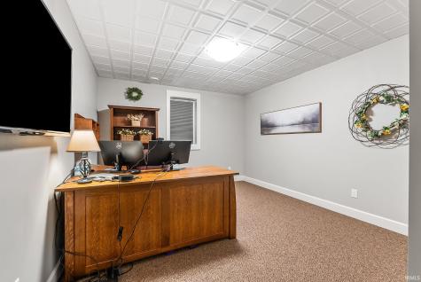 18736 Roselle Cove Auburn IN 46706