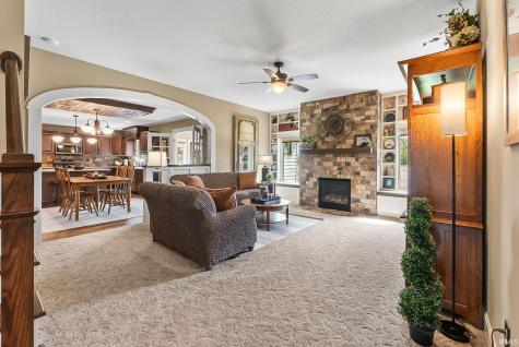 18736 Roselle Cove Auburn IN 46706