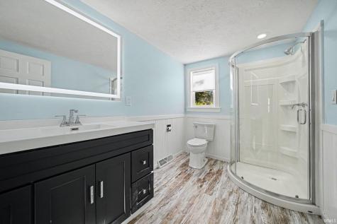 2412 S Twyckenham Drive South Bend IN 46614