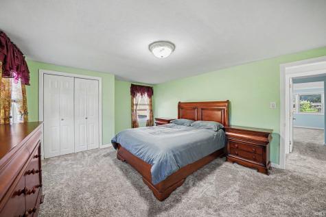 2412 S Twyckenham Drive South Bend IN 46614