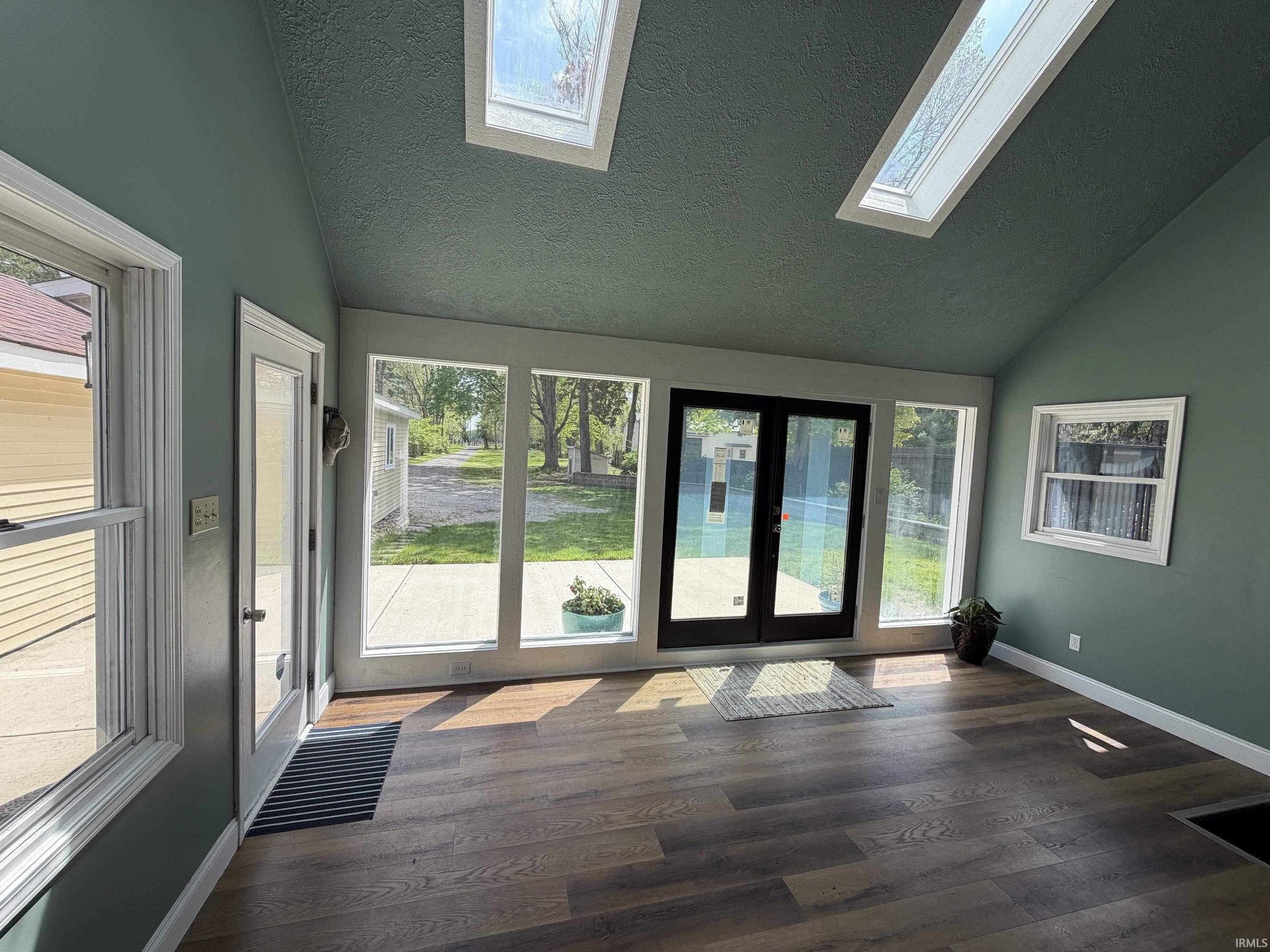 30379 County Road 16 Road Elkhart IN 46516