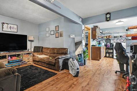 801 Dundee Street South Bend IN 46619