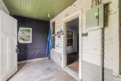 203 Michigan Street Walkerton IN 46574