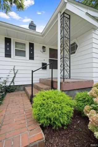 703 Grove Avenue Kokomo IN 46902