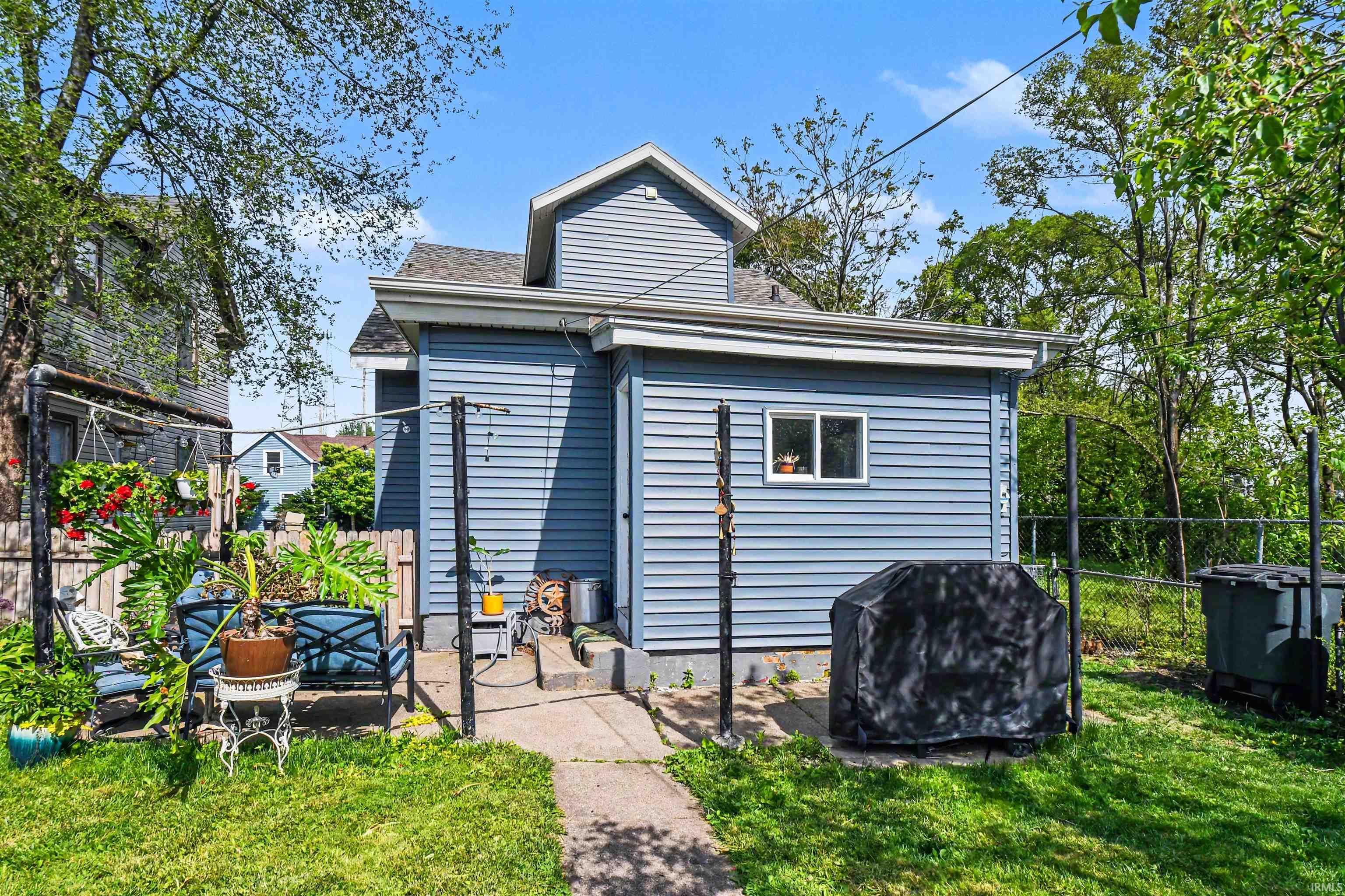 505 S Walnut Street South Bend IN 46619