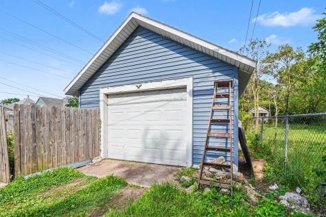 505 S Walnut Street South Bend IN 46619