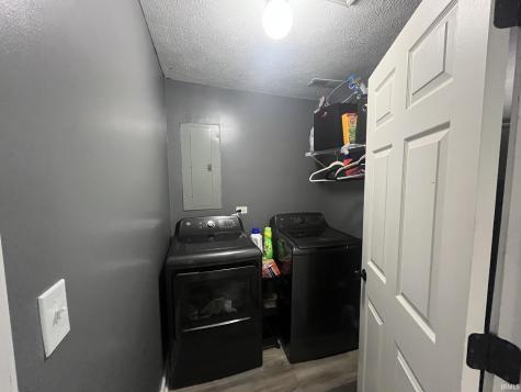 713 N 27th Street New Castle IN 47362