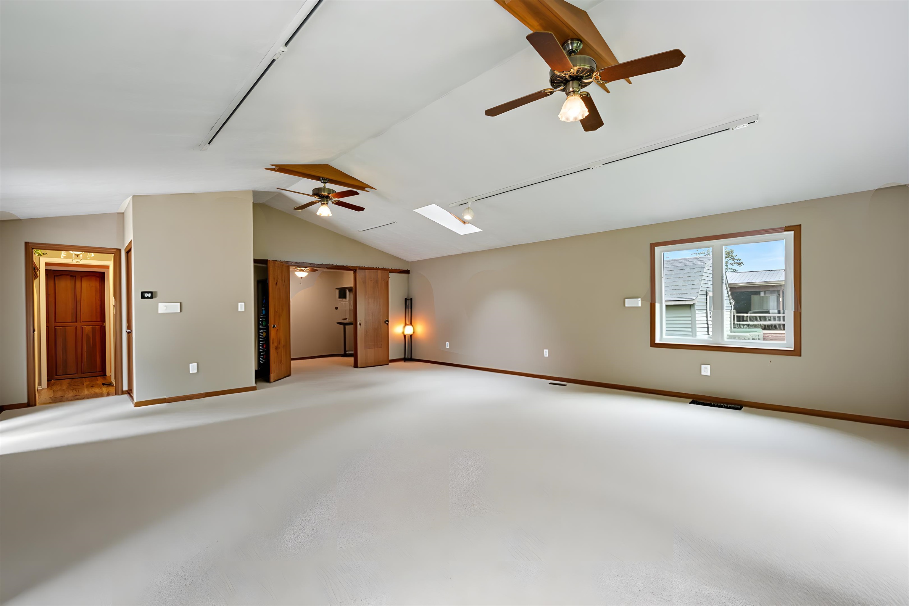 2127 Bluewater Drive Warsaw IN 46580