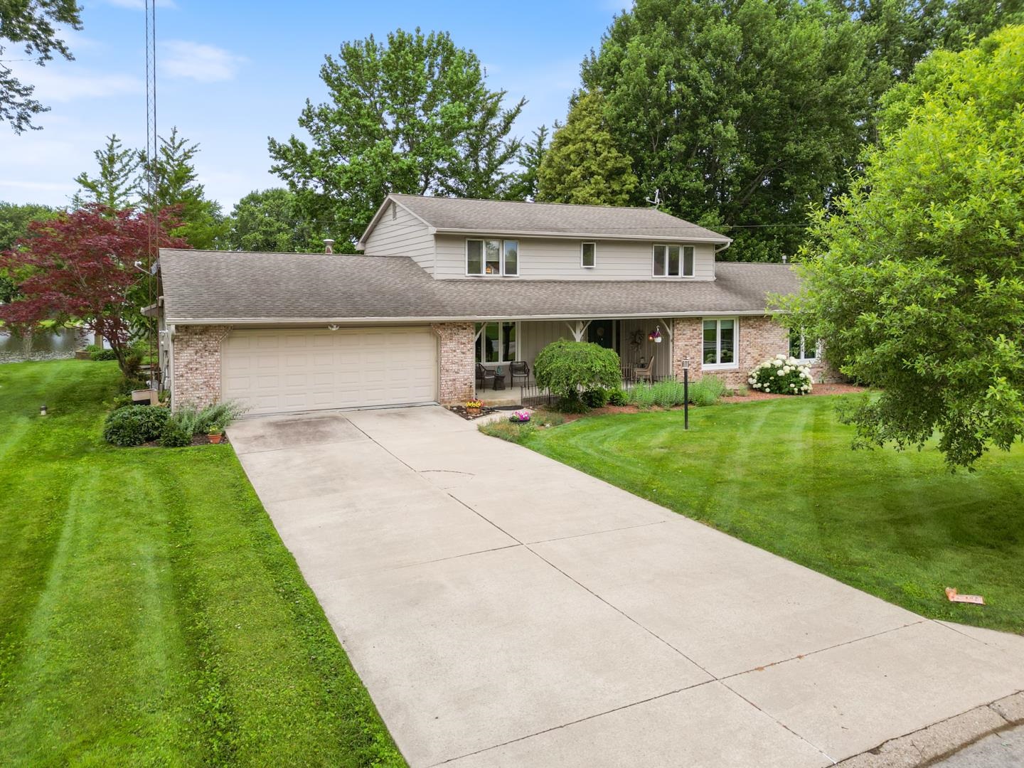 2127 Bluewater Drive Warsaw IN 46580