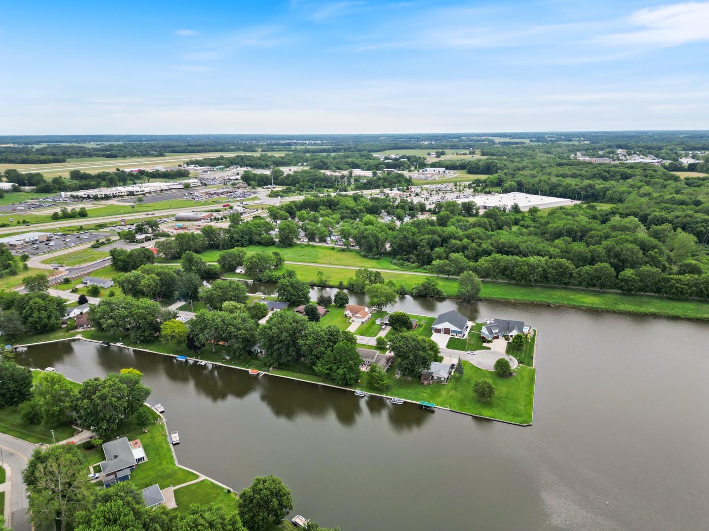 2127 Bluewater Drive Warsaw IN 46580
