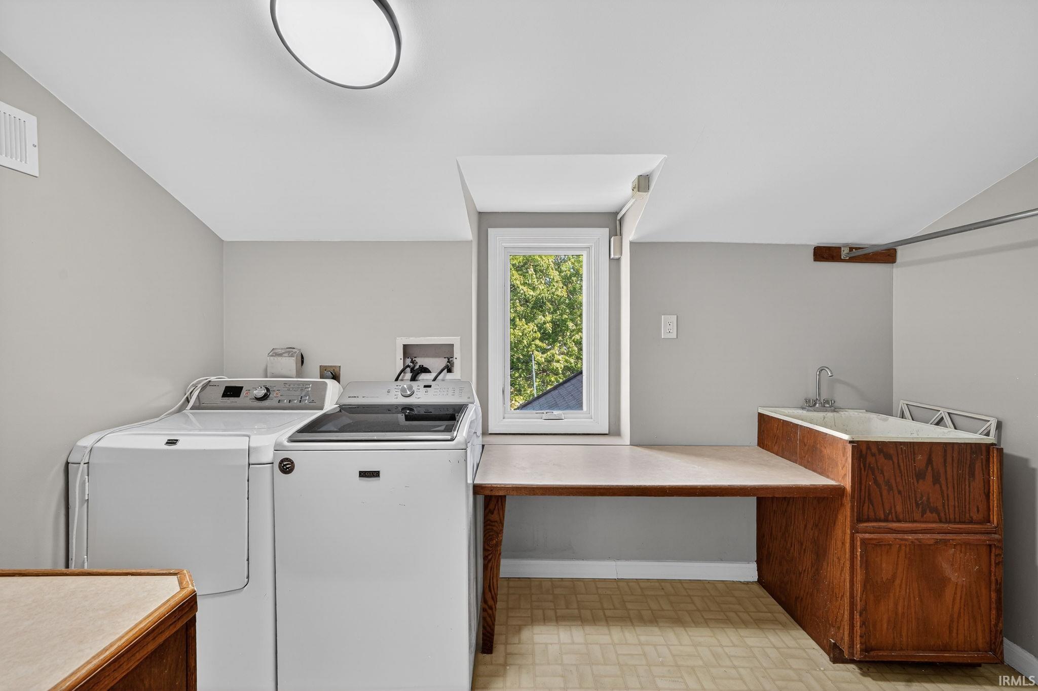 17343 Turnbury Court Granger IN 46530