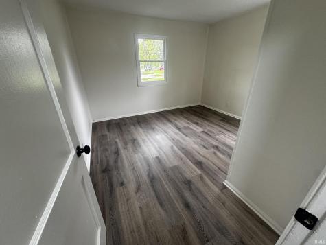 5005 Lillie Street Fort Wayne IN 46806