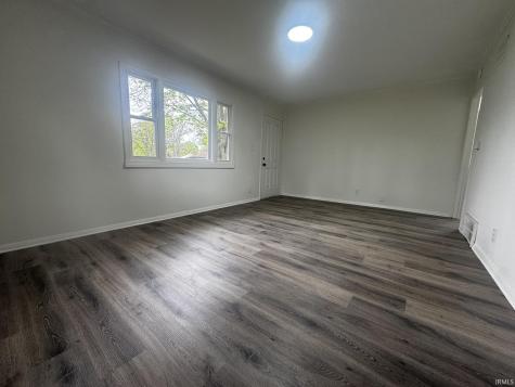 5005 Lillie Street Fort Wayne IN 46806
