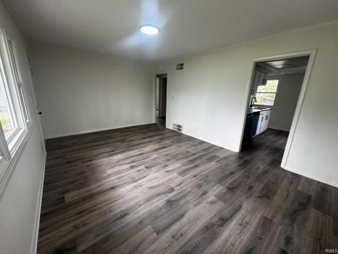 5005 Lillie Street Fort Wayne IN 46806