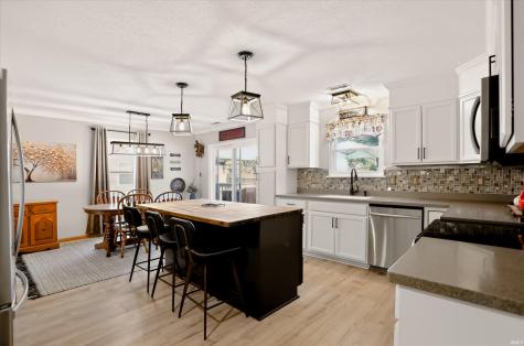 1544 W Edinburgh Bend Bloomington IN 47403