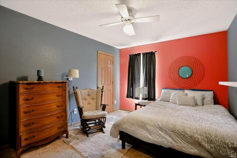 1544 W Edinburgh Bend Bloomington IN 47403