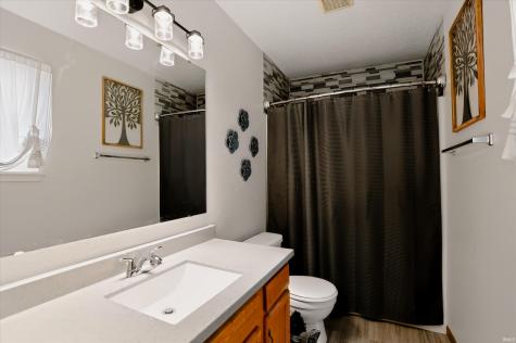 1544 W Edinburgh Bend Bloomington IN 47403