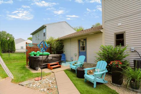 1544 W Edinburgh Bend Bloomington IN 47403