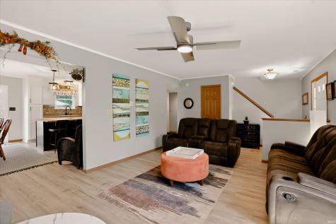 1544 W Edinburgh Bend Bloomington IN 47403