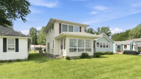 628 E Lakewood Avenue Warsaw IN 46580