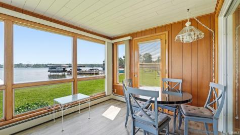 628 E Lakewood Avenue Warsaw IN 46580