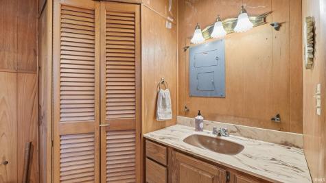 628 E Lakewood Avenue Warsaw IN 46580