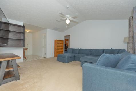 9930 Clippinger Road Evansville IN 47725