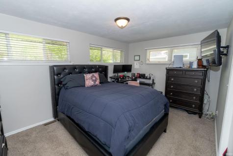 51795 Juniper Road South Bend IN 46637