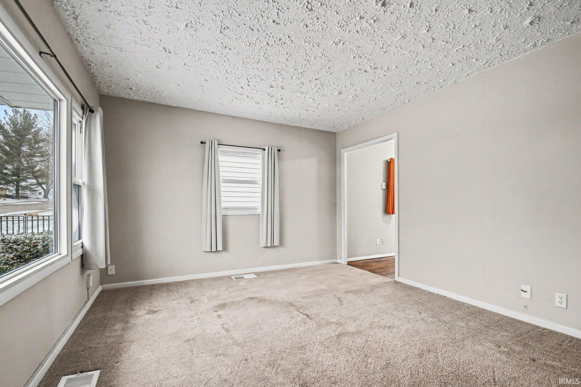 3724 Carroll Street South Bend IN 46614