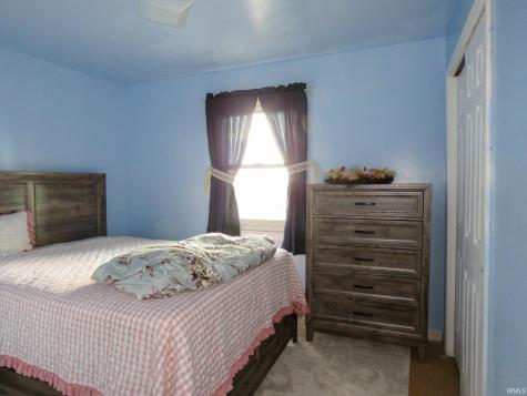 1708 S 50 East Bringhurst IN 46913