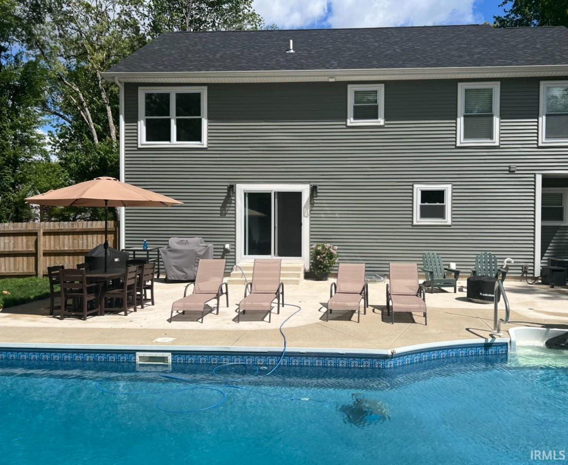 51275 Crooked Oak Drive Granger IN 46530